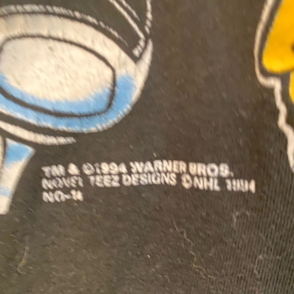 Vintage Taz Chicago Blackhawk’s Tee - Picture 4 of 6